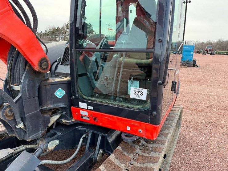 kubota-kx080-4-image-11