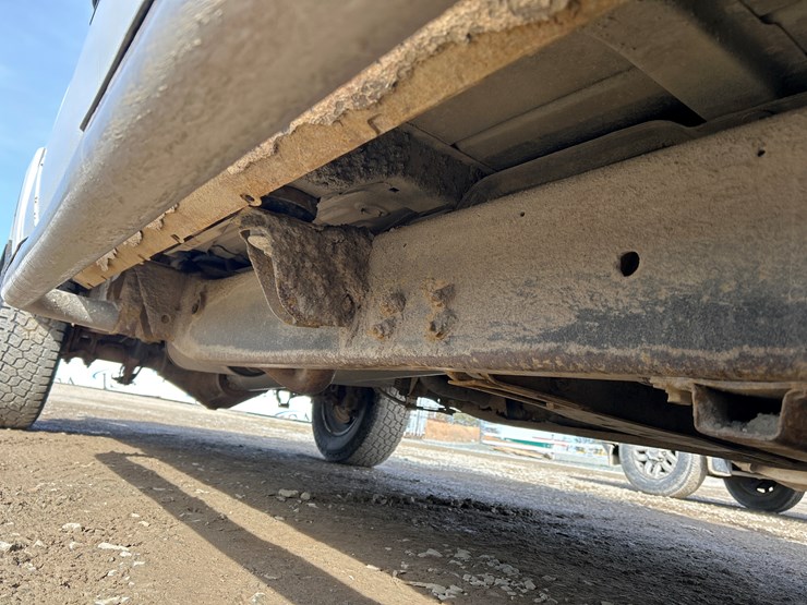 2006-chevrolet-2500-image-28