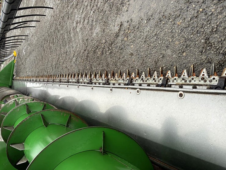 2005-john-deere-625f-image-16