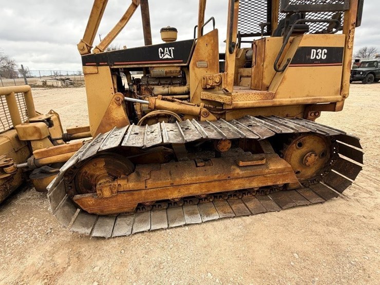 caterpillar-d3c-image-7