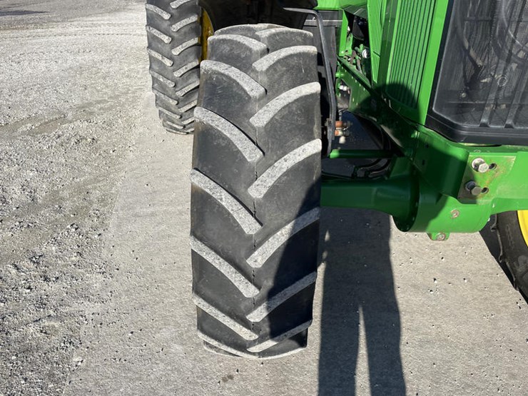 1997-john-deere-7810-image-35