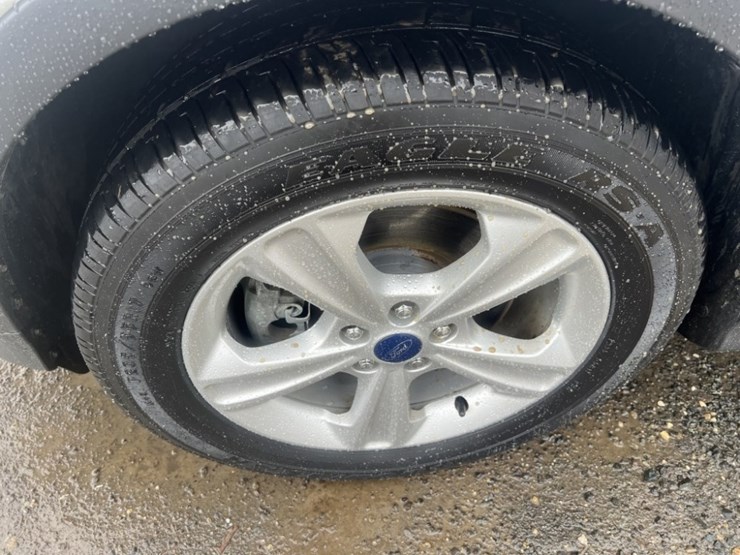 2013-ford-escape-image-15