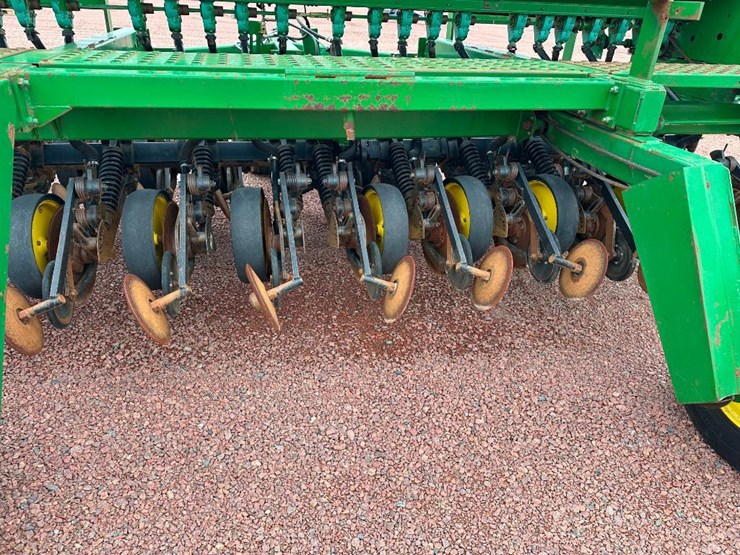 john-deere-750-image-30