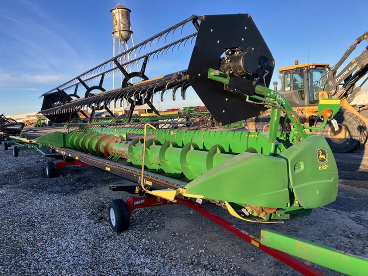 2012-john-deere-630f-image-3