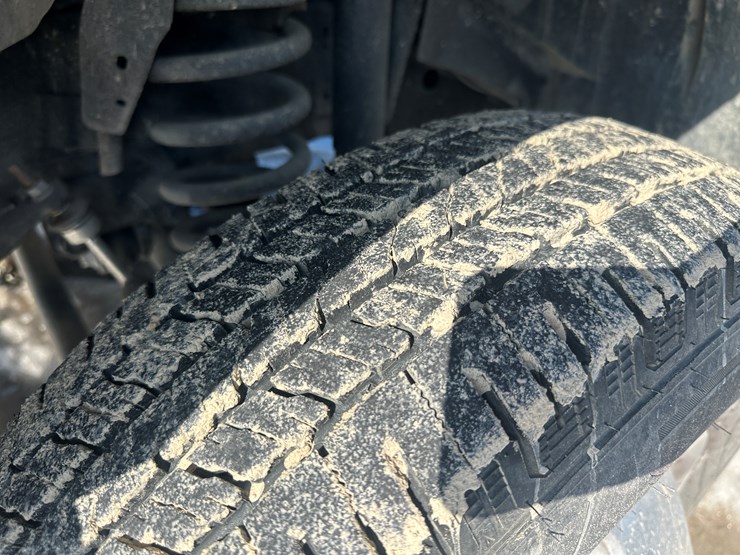 2020-dodge-3500-image-68