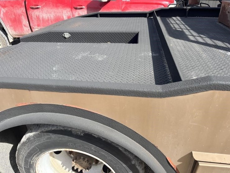 l2---1996-chevy-kodiak-image-12