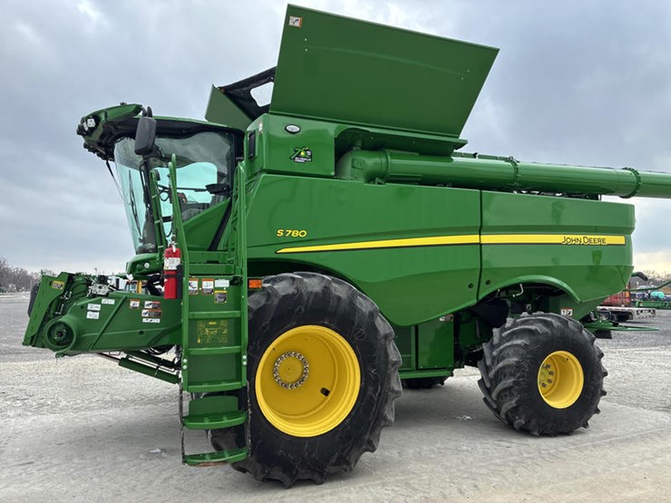2022-john-deere-s780-image-8