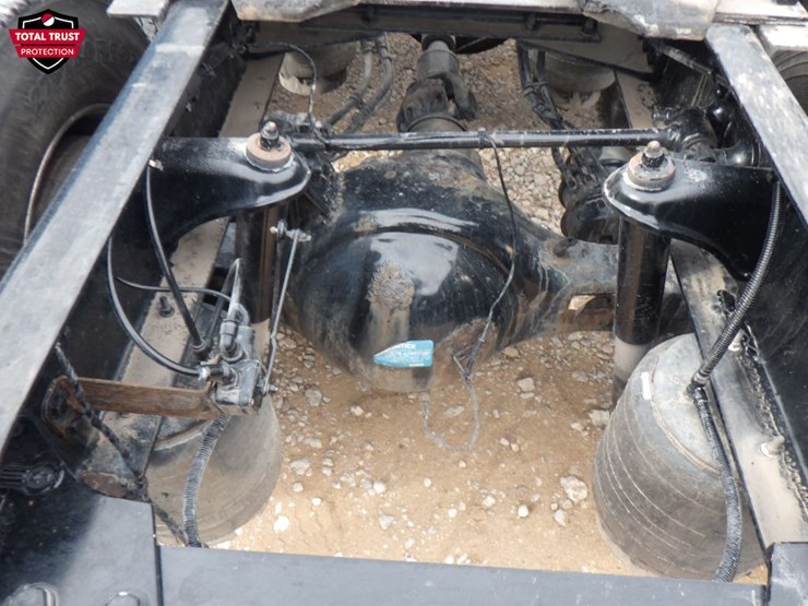 2022-kenworth-t680-image-11