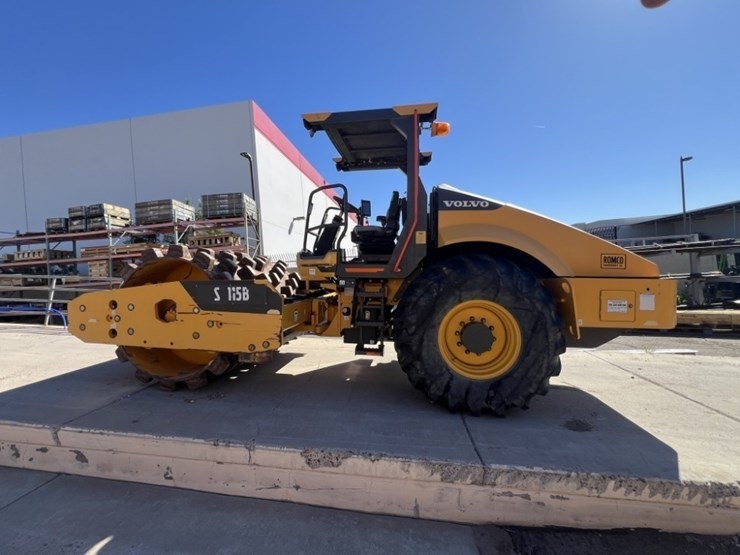 volvo-sd115b-image-2