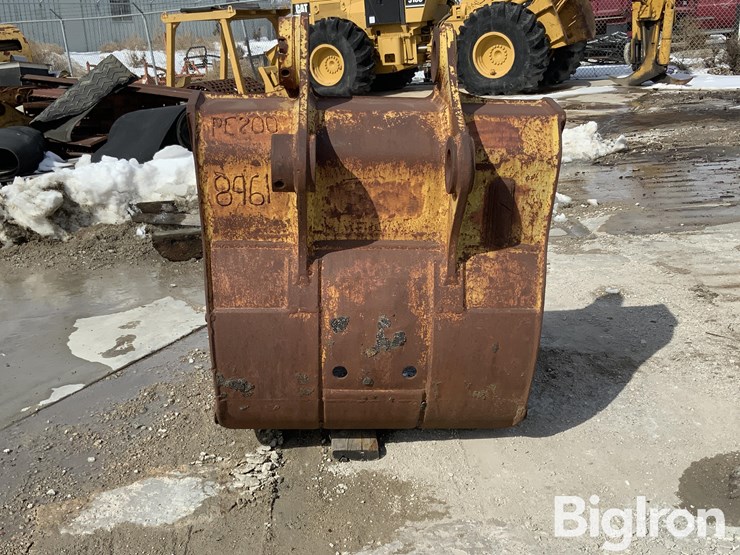 komatsu-pc200-image-6