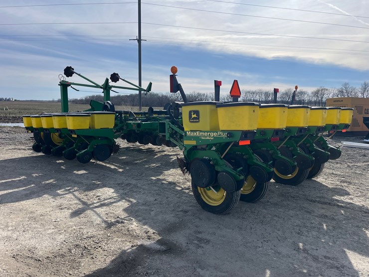 john-deere-1770-image-5