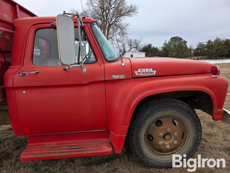 1964-ford-f600-image-11