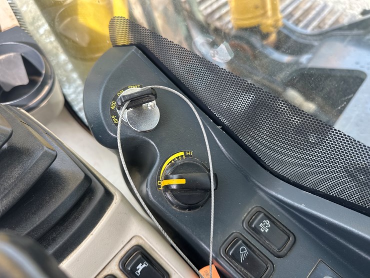 kobelco-sk350-lc-10-image-39