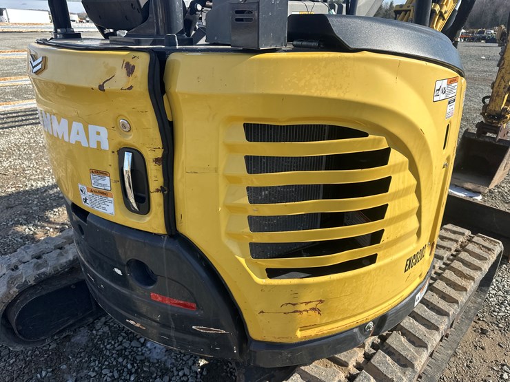 yanmar-vio35-6a-image-39