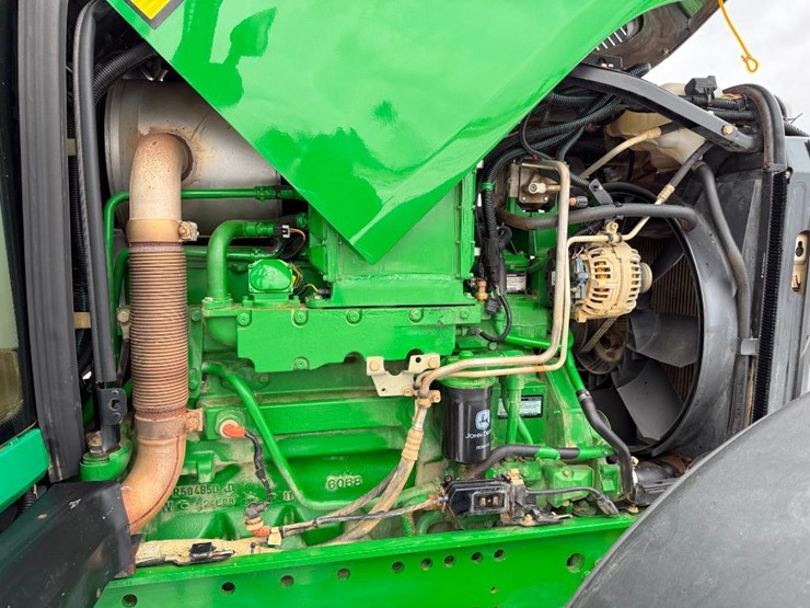 john-deere-7330-premium-image-48