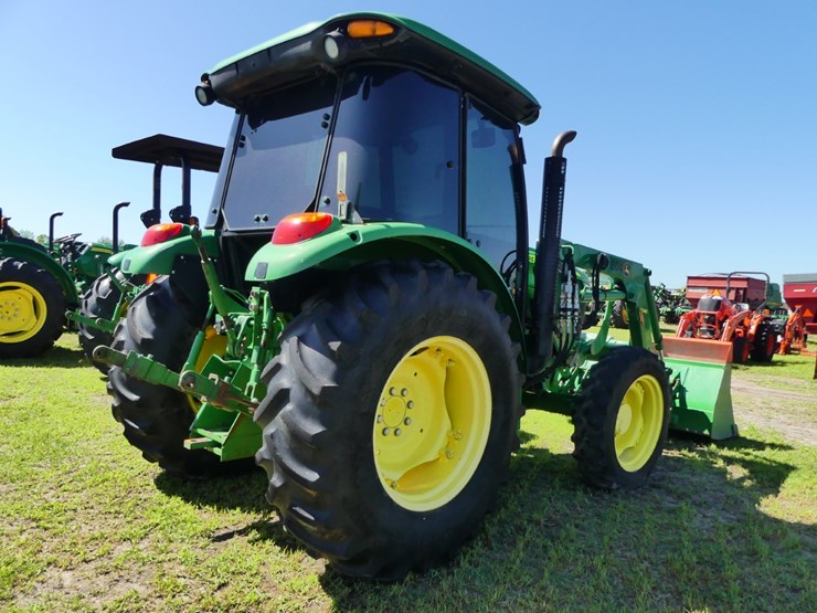 john-deere-5055e-image-3