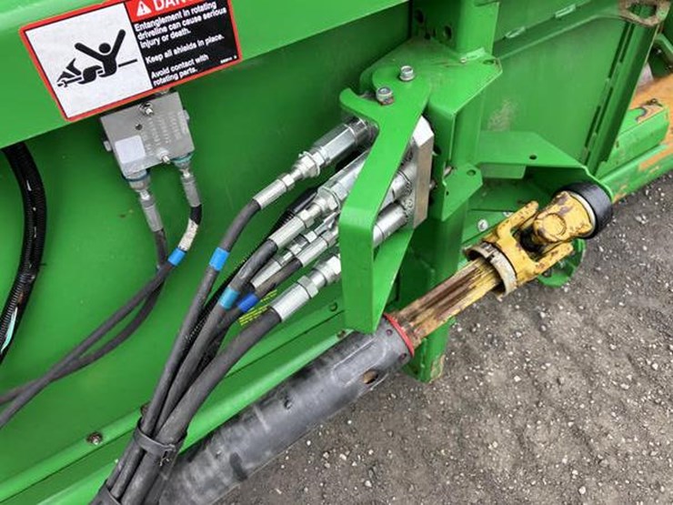 2018-john-deere-635f-image-8