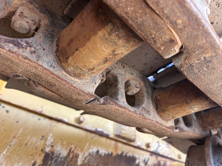 caterpillar-d7-image-46