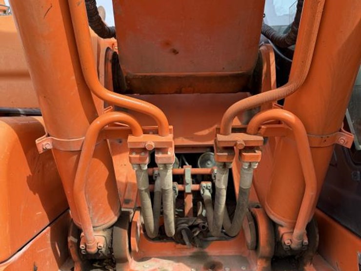 doosan-dx225-lc-3-image-7