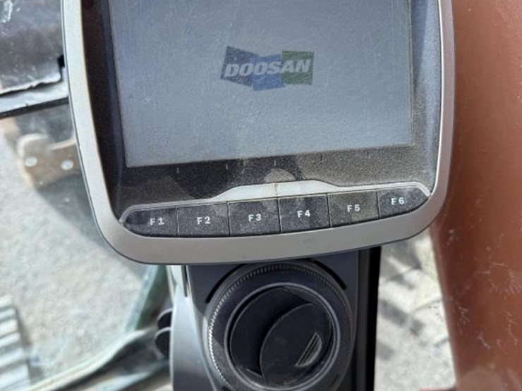 doosan-dx225-lc-3-image-15