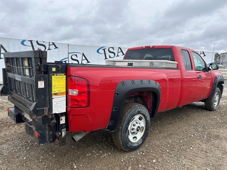 2012-chevrolet-silverado-2500-lt-image-5