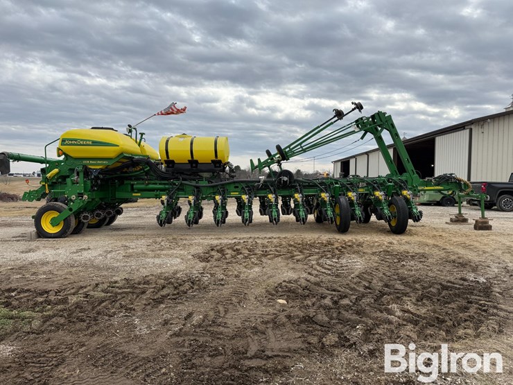 2012-john-deere-1770nt-ccs-image-4