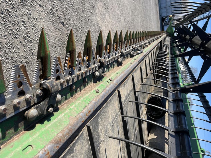 2009-john-deere-635d-image-18