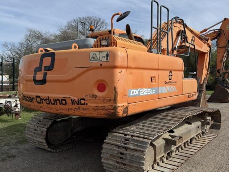 doosan-dx225-lc-3-image-15