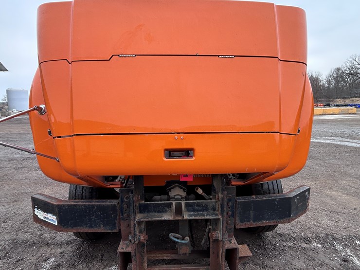 1992-international-4900-image-48