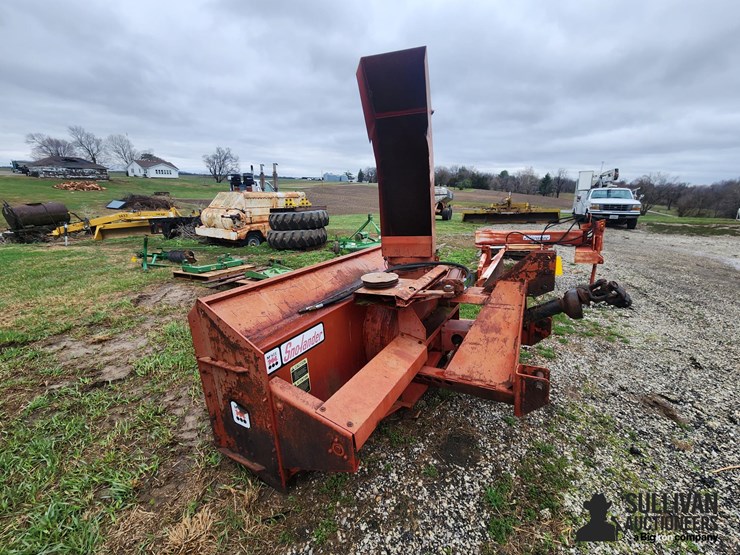 mckee-snolander-1101-8'-snow-blower-image-7