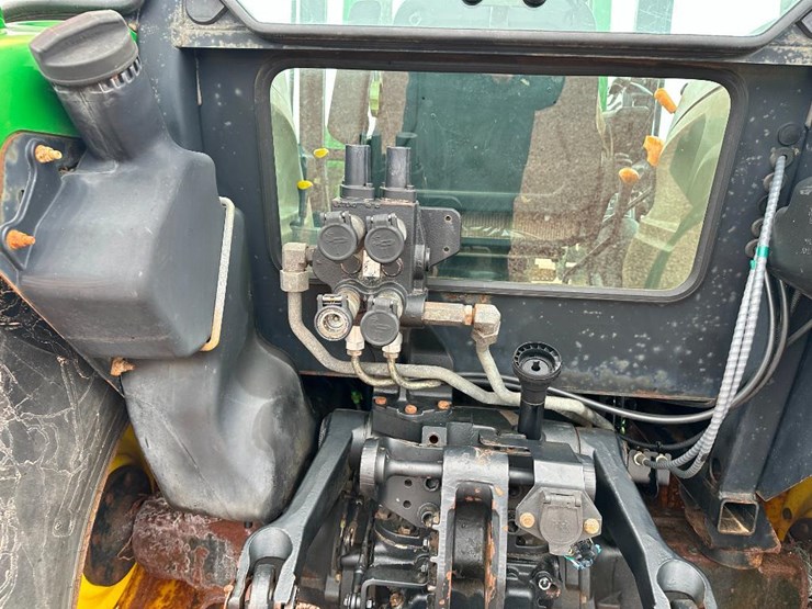 john-deere-5425-image-40