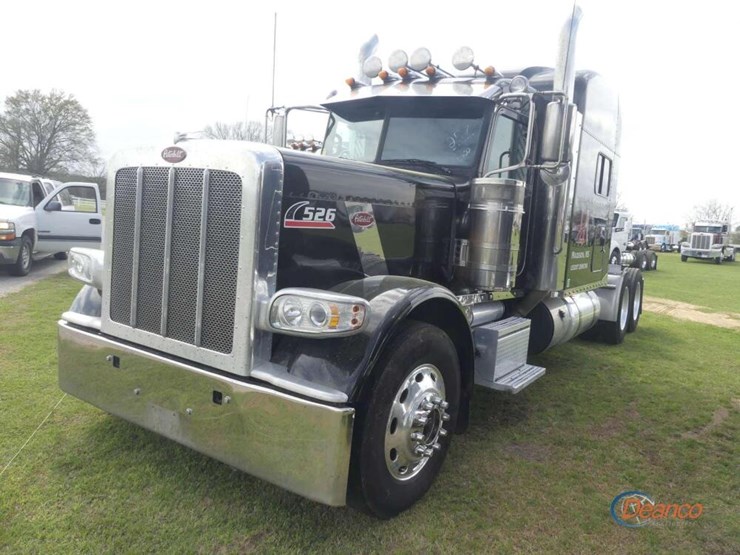 2022-peterbilt-389-image-23