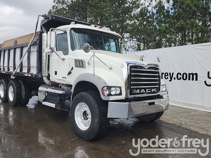 2011-mack-gu713-image-7