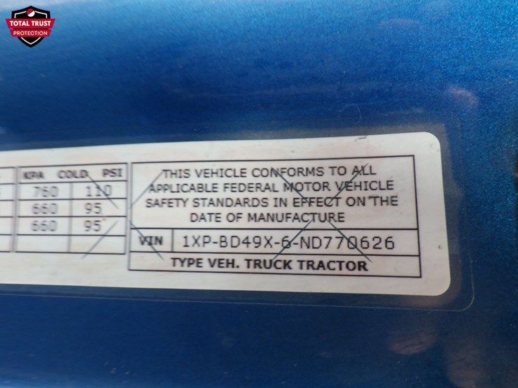 2022-peterbilt-579-image-22