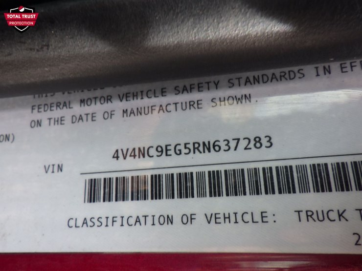 2024-volvo-vnl-300-image-18