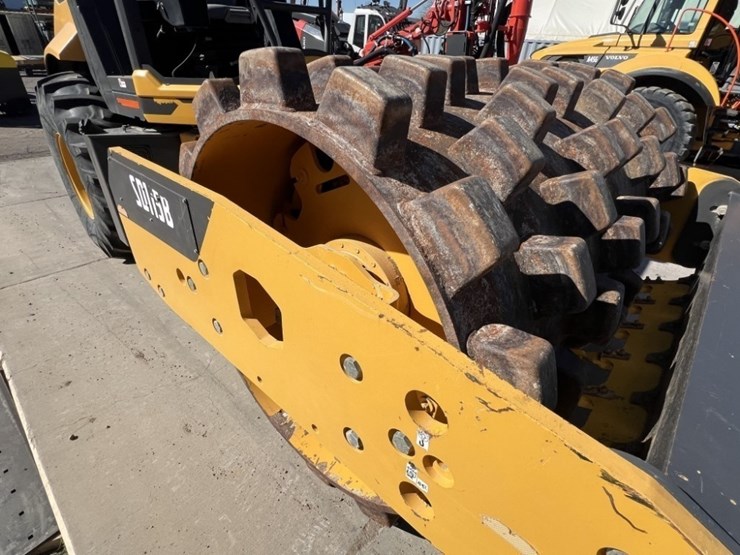 volvo-sd115b-image-8