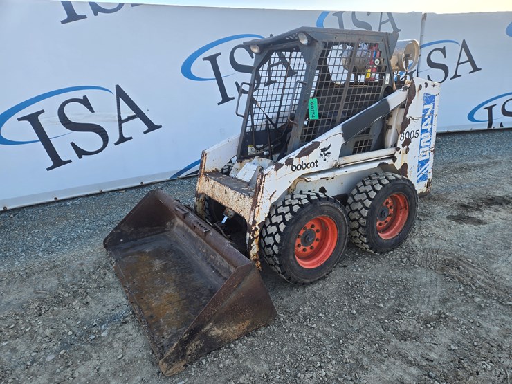 bobcat-742b-image-1