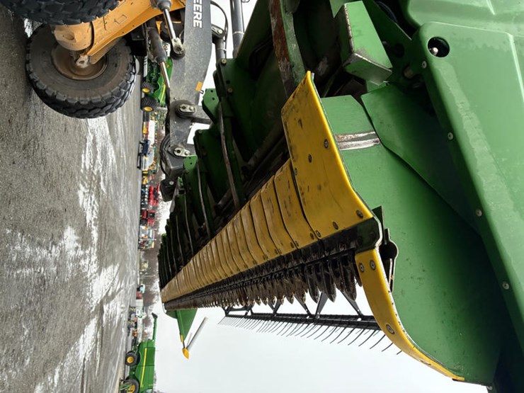 2005-john-deere-625f-image-22