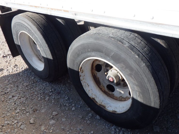 2018-hyundai-translead-image-7