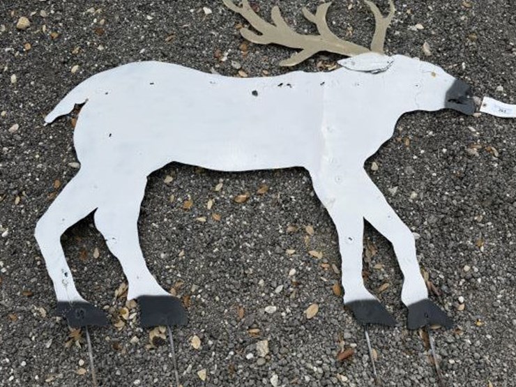 #303-•-metal-art---white-moose-image-1
