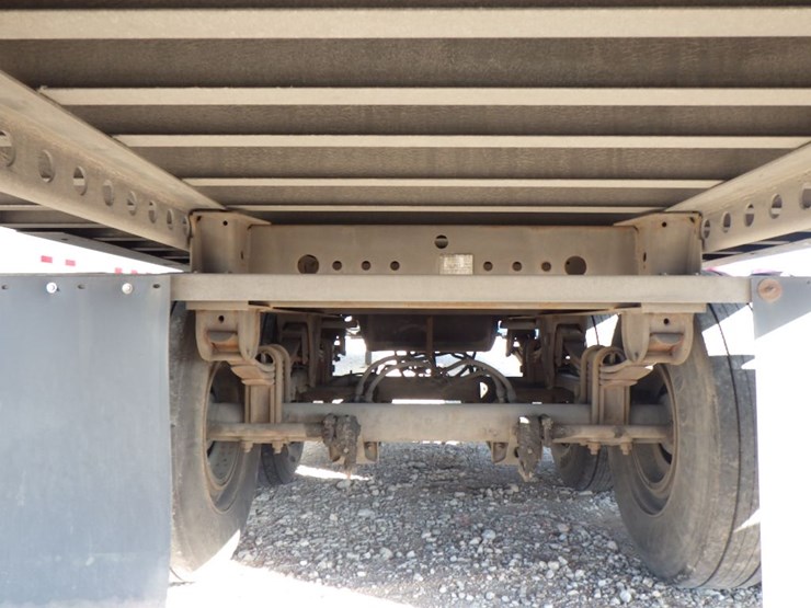 2018-hyundai-translead-image-10