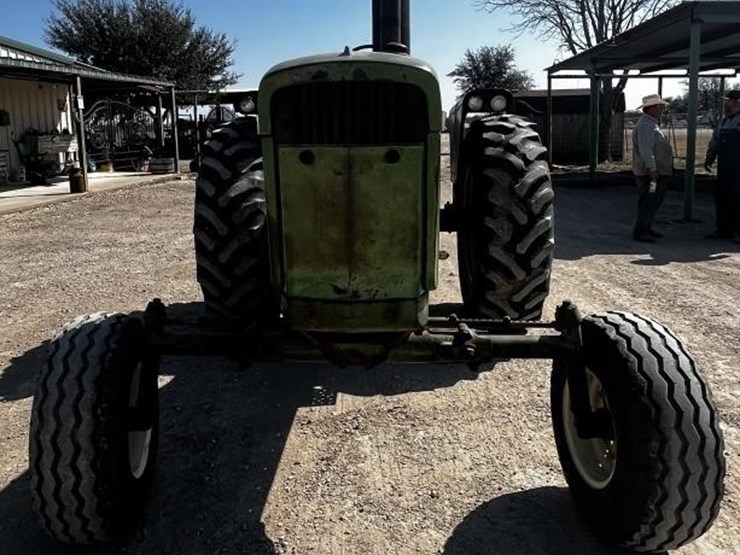 john-deere-4020-image-4