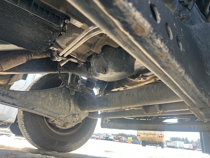 2020-dodge-3500-image-59