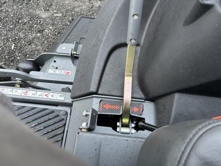 2023-spartan-rz-hd-zero-turn-mower-image-22