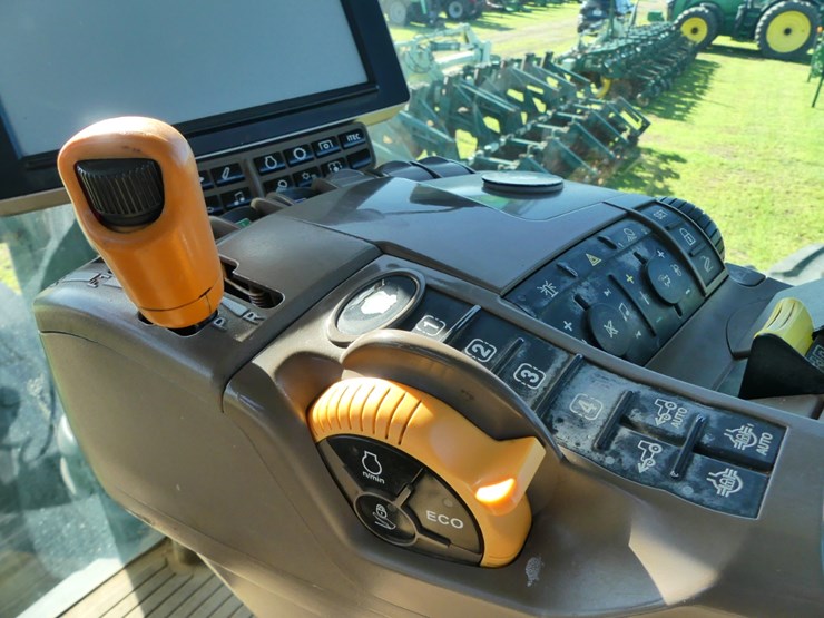 john-deere-8370r-image-15