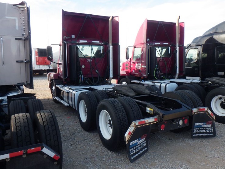 2020-mack-an64t-anthem-image-11