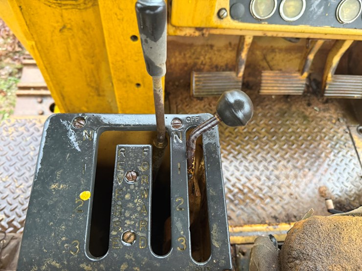 caterpillar-977l-image-37