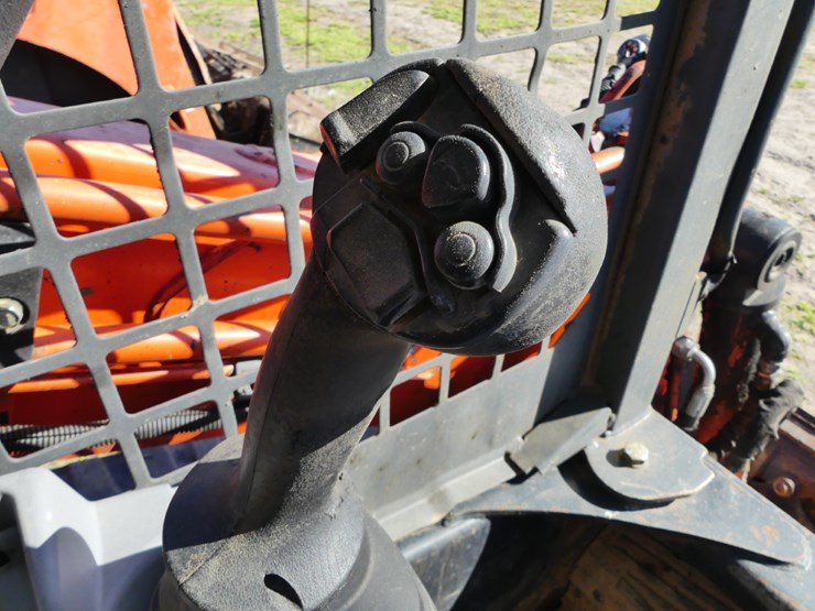 kubota-svl95-2s-image-14