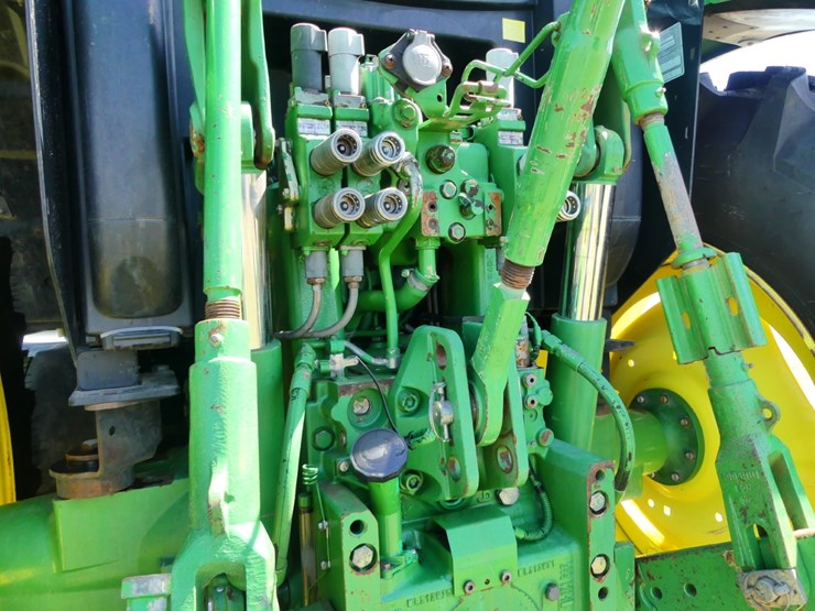 john-deere-6125r-image-6