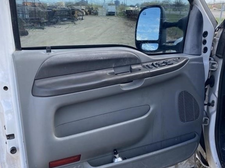 2003-ford-f350-image-11